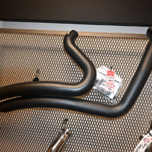 Vance & Hines Big Radius 2-2 Exhaust System