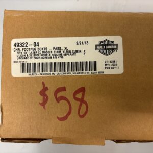 49322-04, Chrome Footpeg Brackets – Passenger, XL